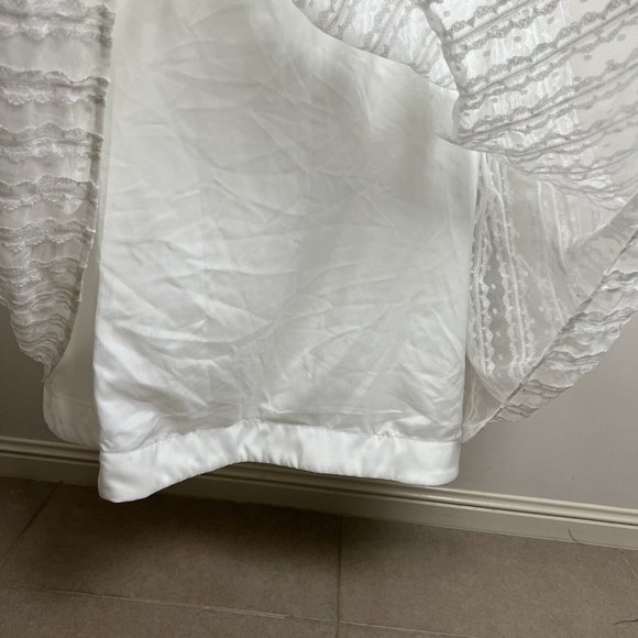 Monique Lhuillier White Lace Formal Gown Wedding Dress Keyhole Halter Size 8 - Picture 13 of 16